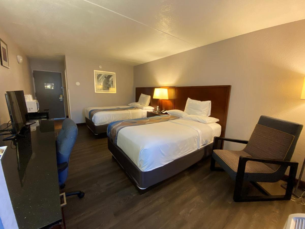 Hotel Travelodge & By Wyndham *